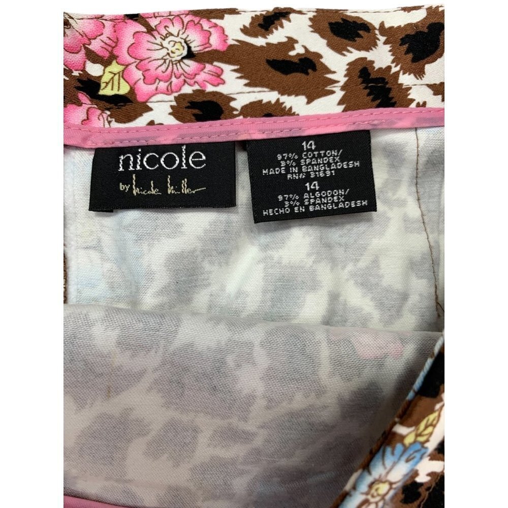 Nicole Miller Women's Short Brown Floral Skirt - Picture 3 of 6